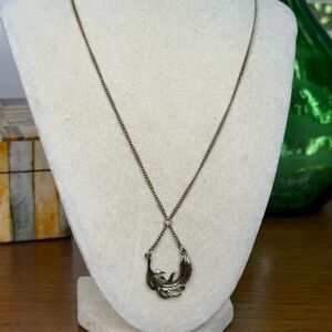 BCBG Silver Tone Leaf Pendant Necklace – Modern Elegant Chain Jewelry